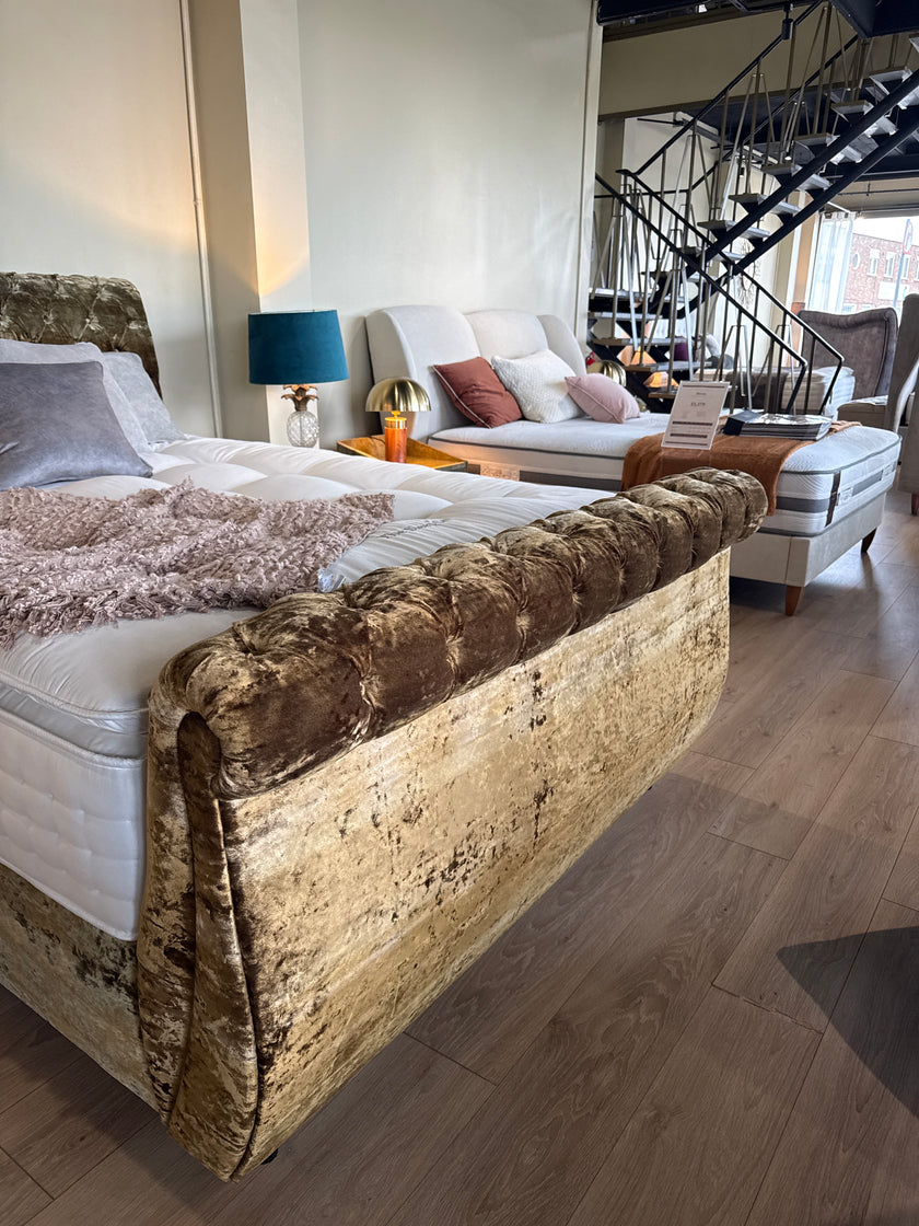 Clearance Sleigh 5’0 King Da Vinci Gold Ottoman Storage
