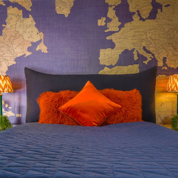 Snoorer Bed with Large Pillow Headboard