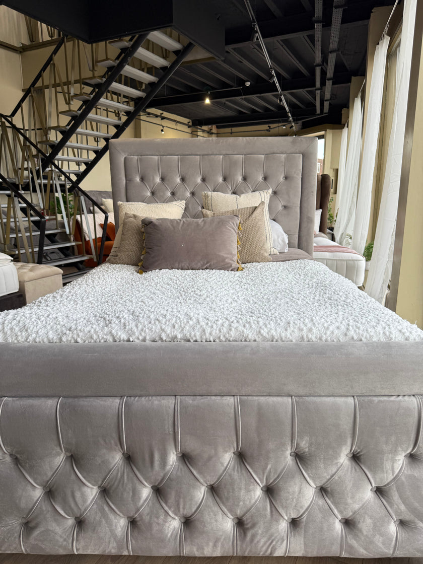 Cambourne 5'0 King Size Bedframe Velvet Cream
