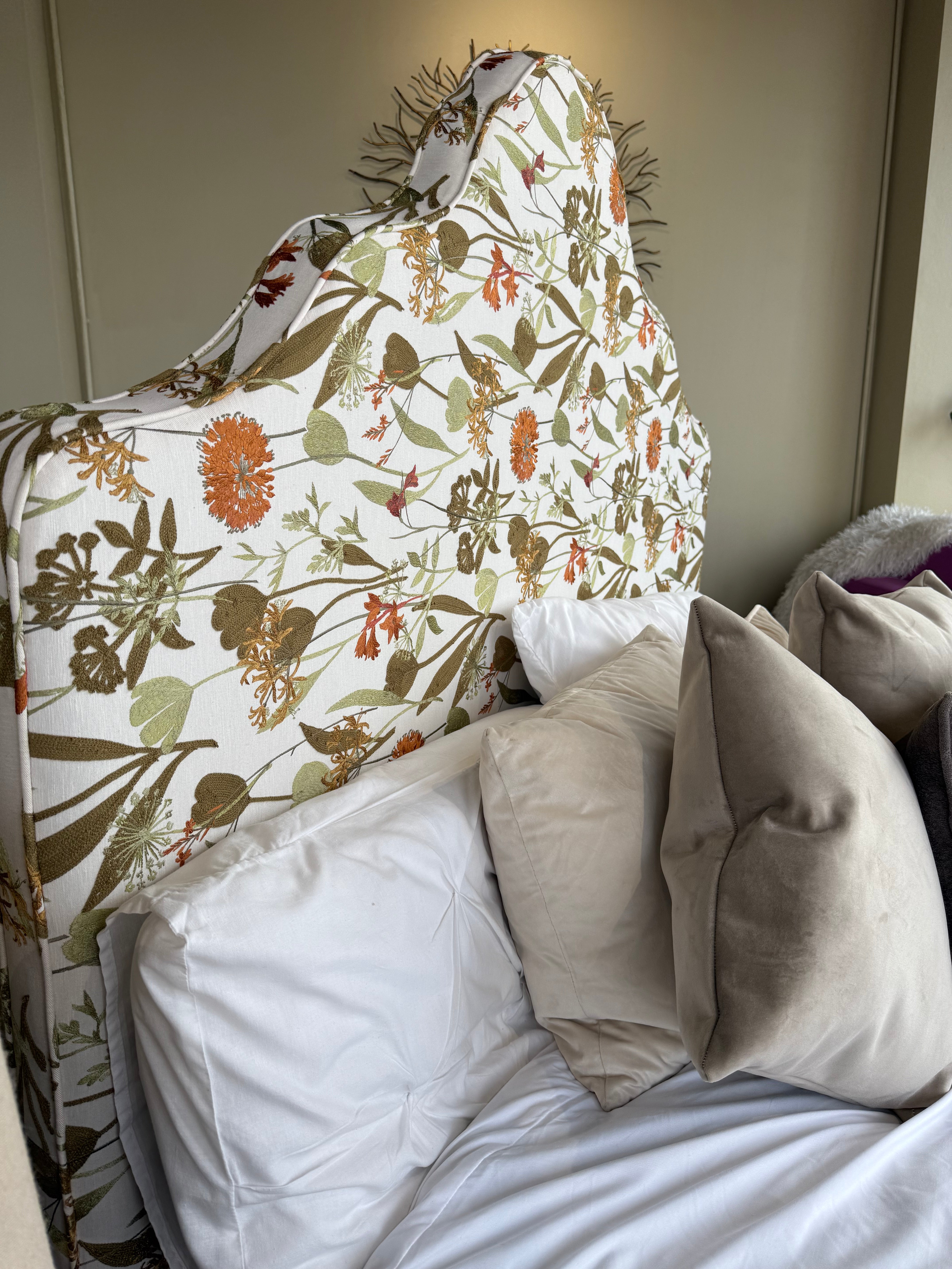 Marlow 5'0 Bed Frame Velvet Rust