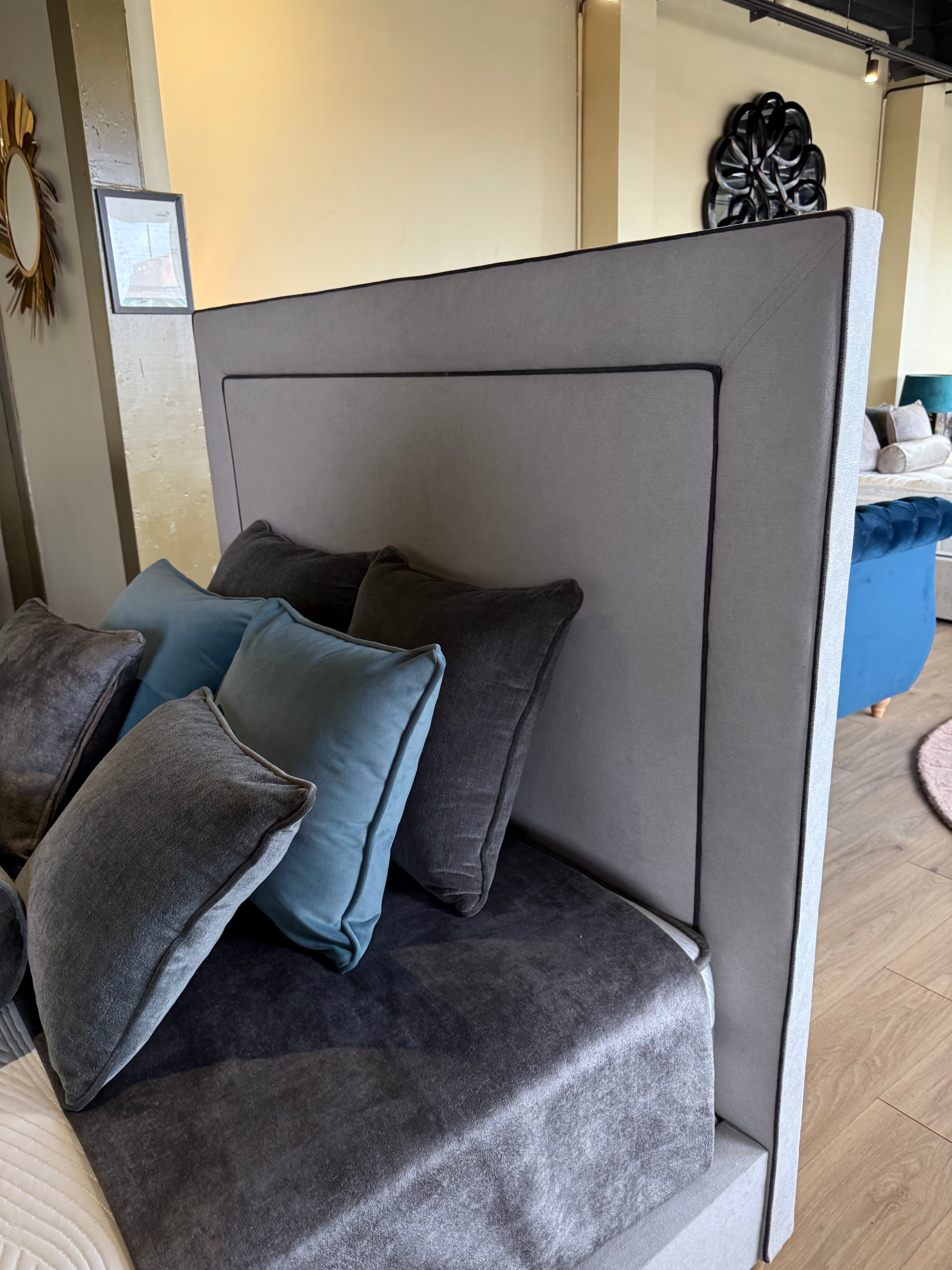 Piper 5’0 Bedframe Light Grey with Contrast Piping