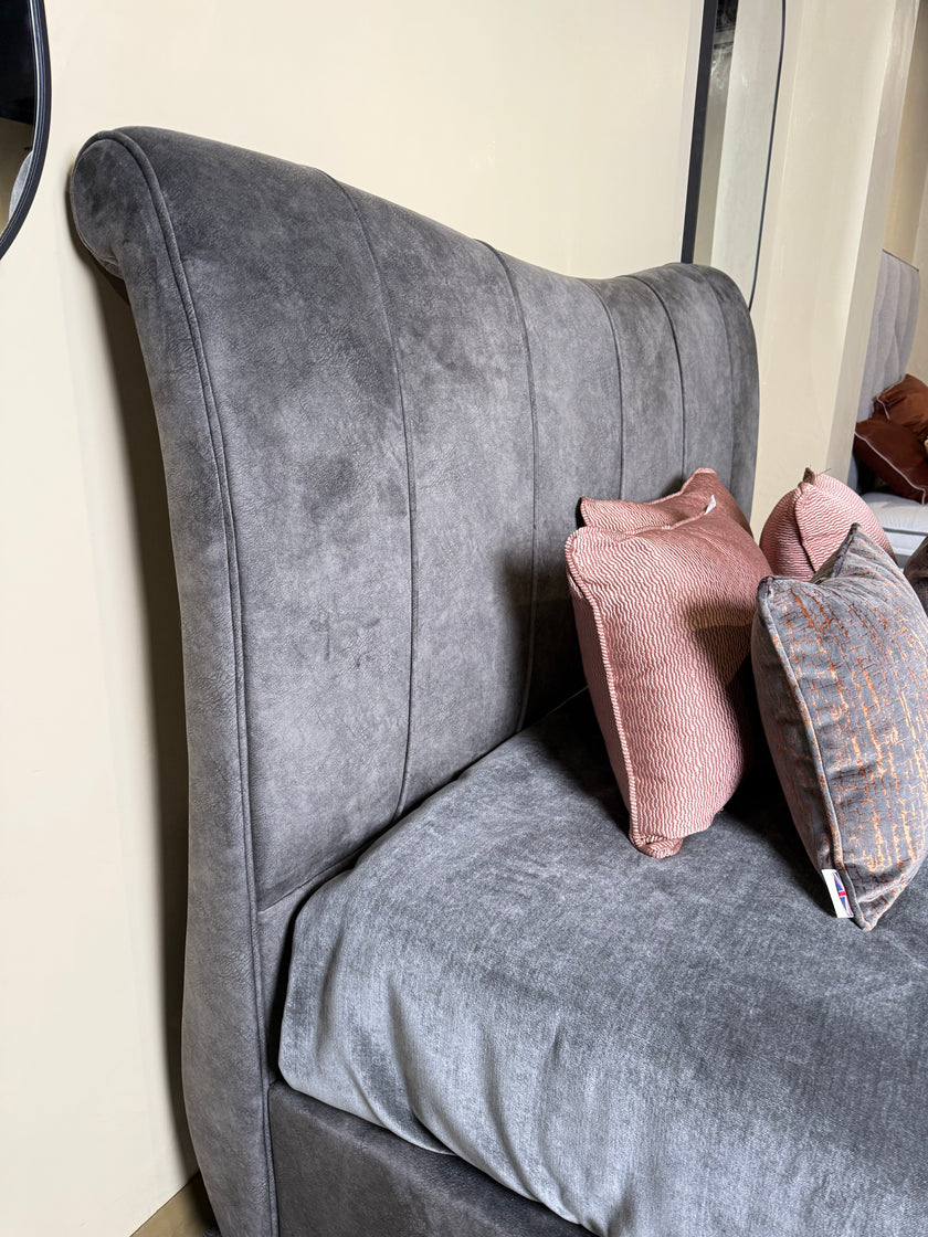 Snuggler 5’0 Bedframe Marble Metal