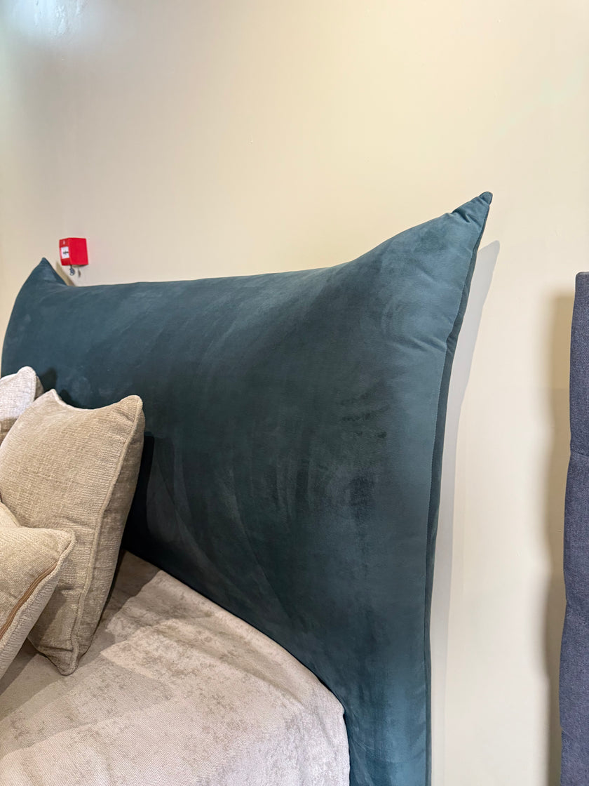 Snoorer 5'0 Bedframe Velvet Azur