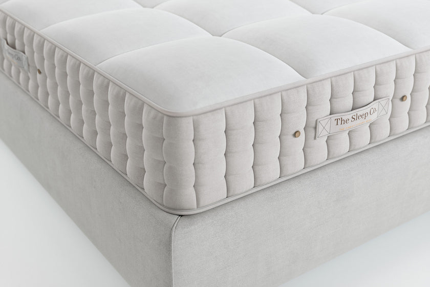 Natural Soft Mattress with plush comfort and 1000ct individually wrapped springs